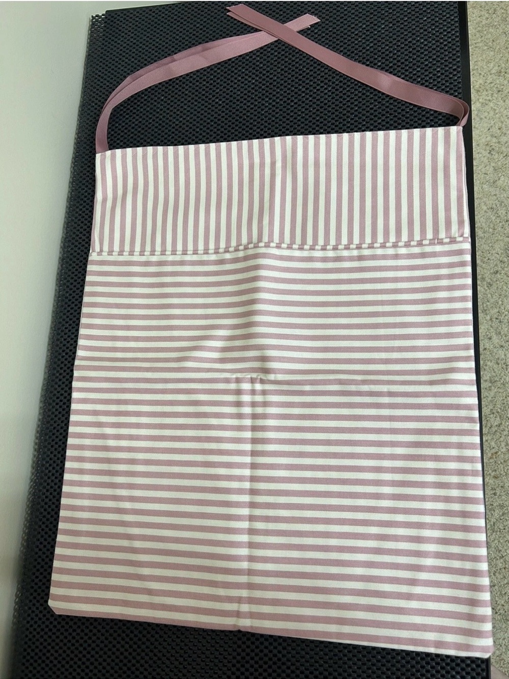 Striped Pink Closet Hanging Organizer Pocket